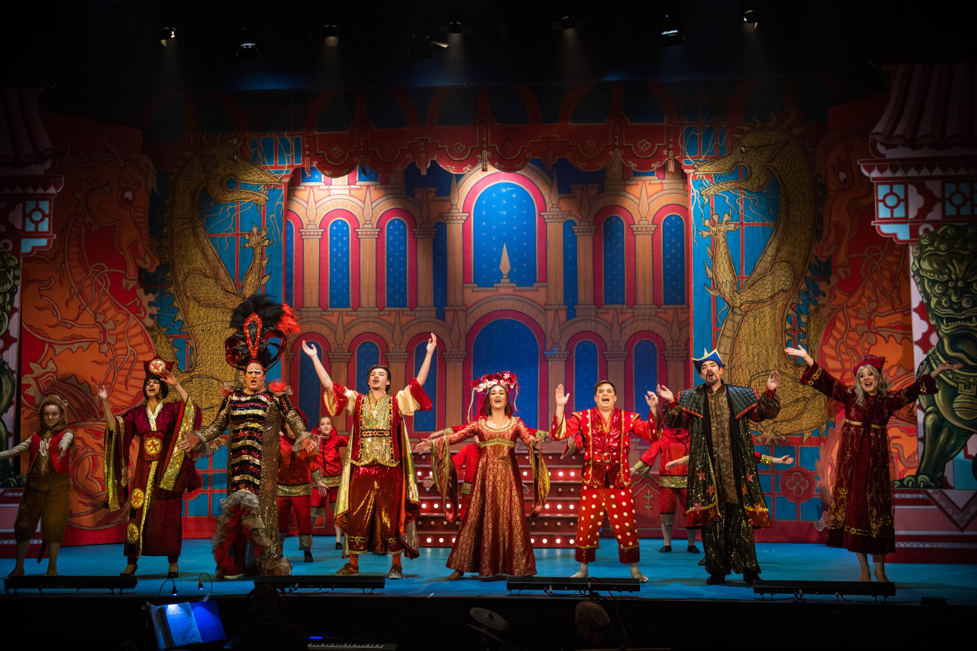 Celebrating four decades of supporting the Roses Theatre - Aladdin 2019 2