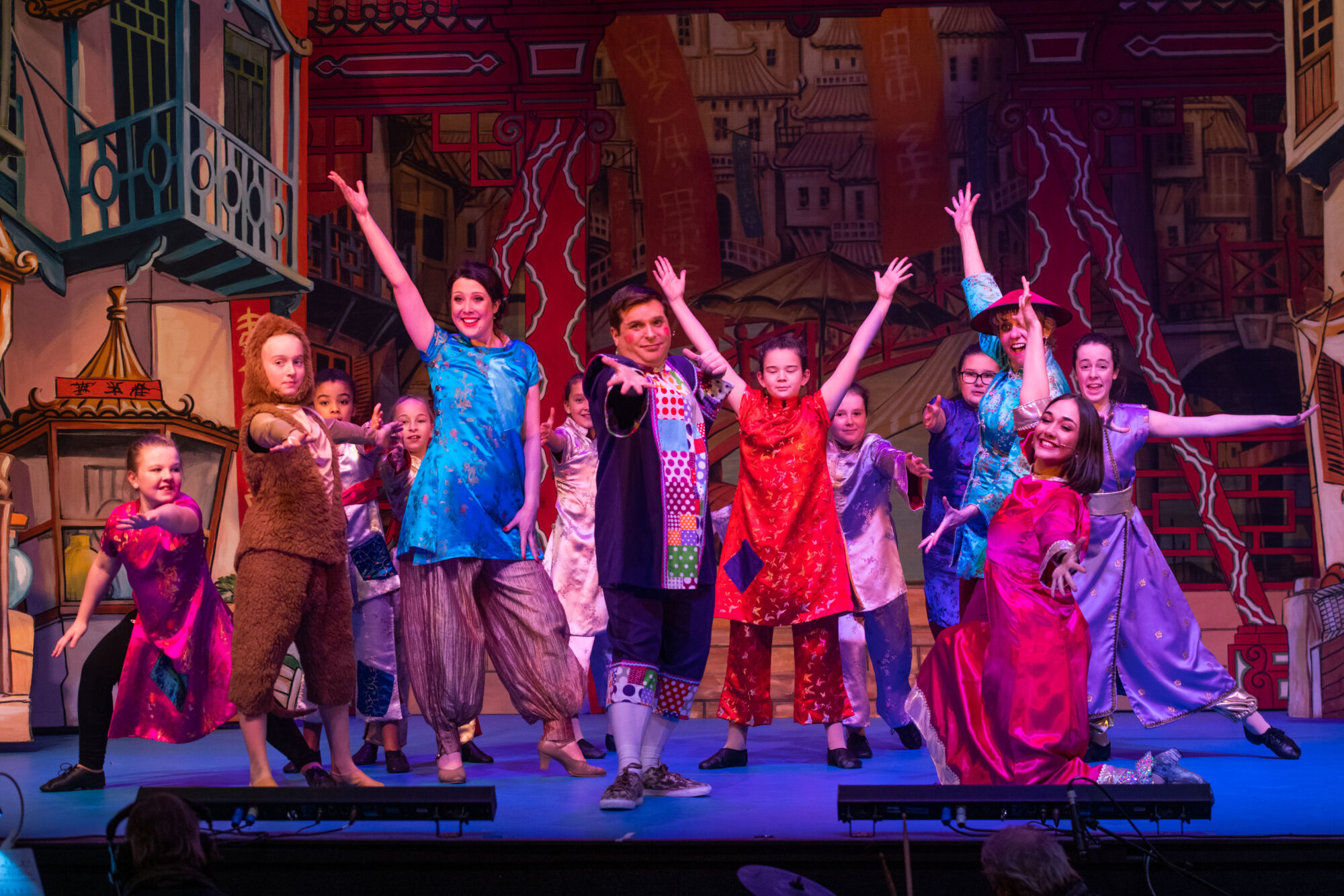 Celebrating four decades of supporting the Roses Theatre - Aladin 2019 3